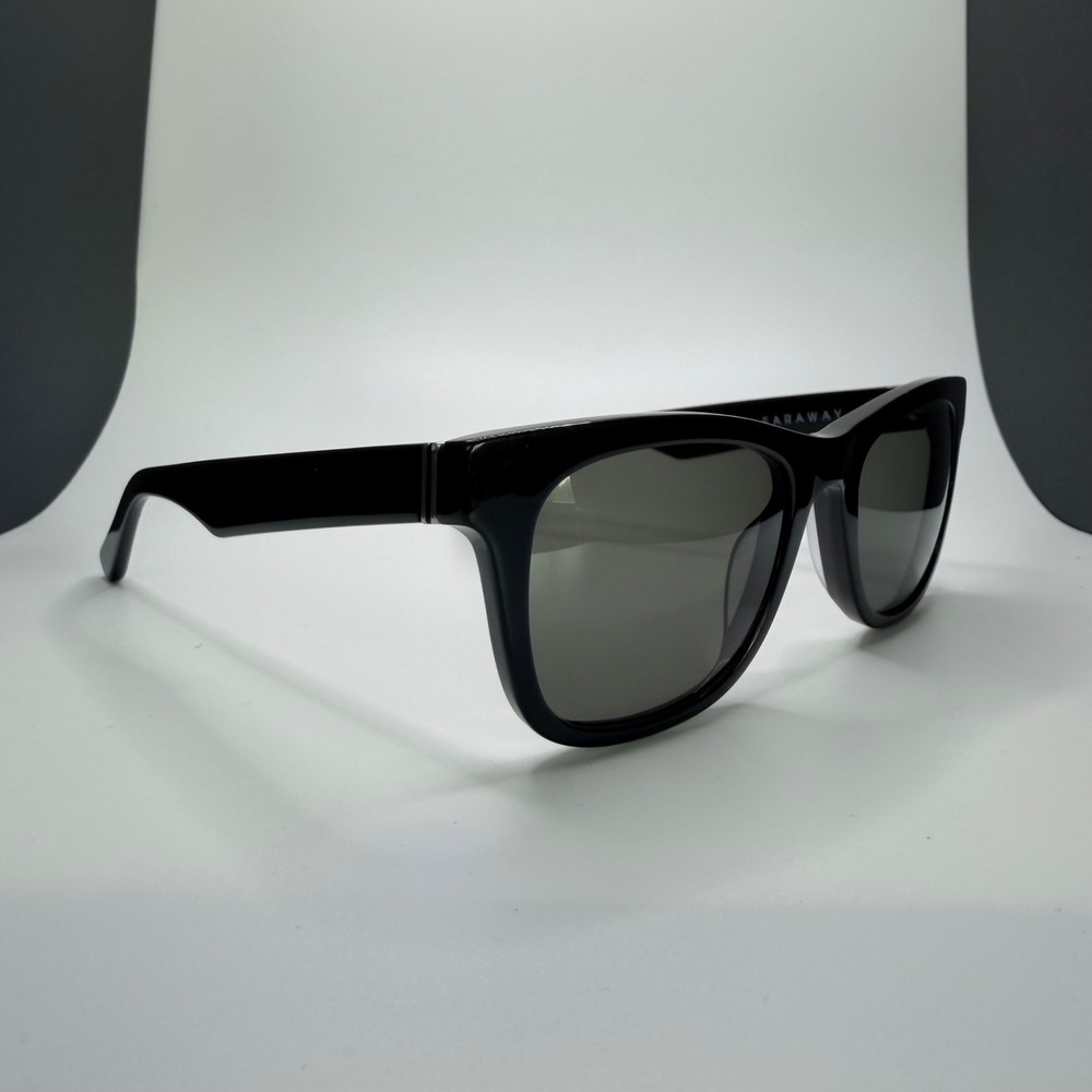 VonZipper Faraway FCG Sunglasses Square Frame Black‎ OS Grey Lens